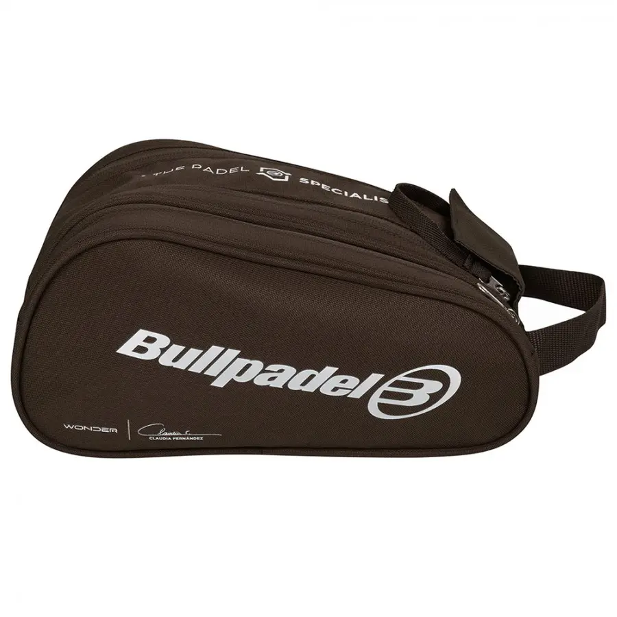 bullpadel-bpn26023-dcase-chocolate-2026-toiletry-bag.webp