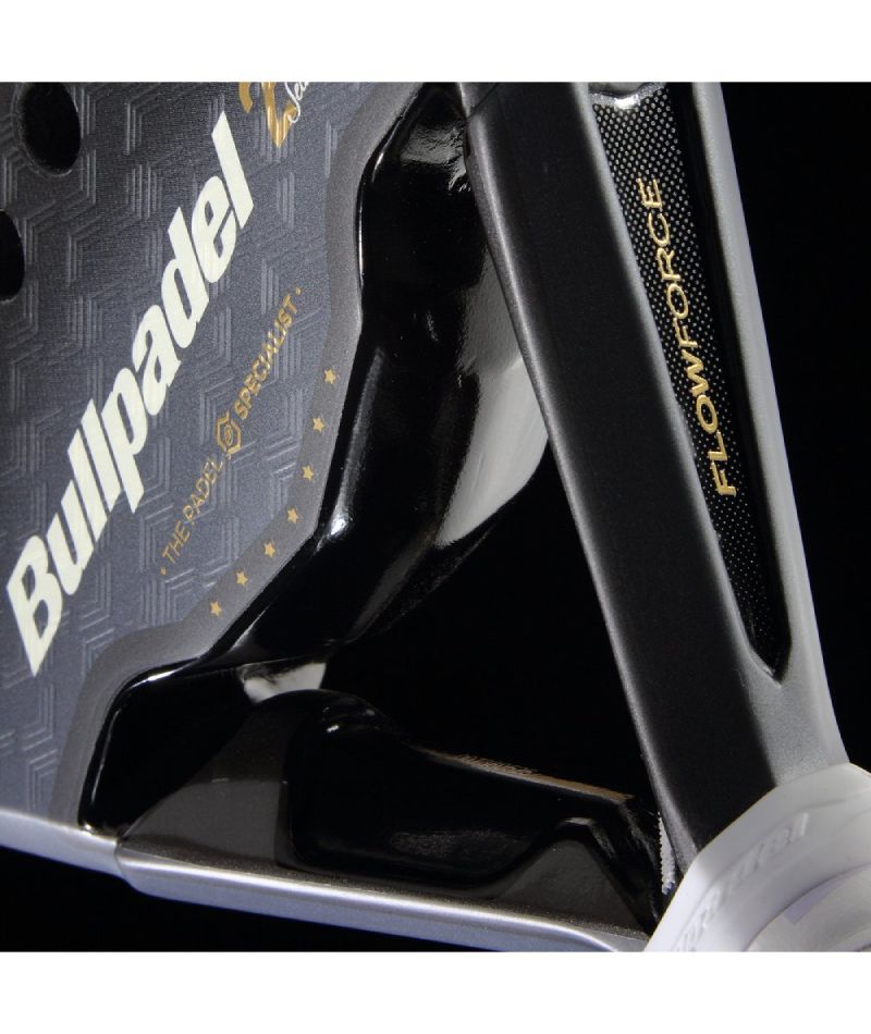 Pala Bullpadel Flow Legend 26