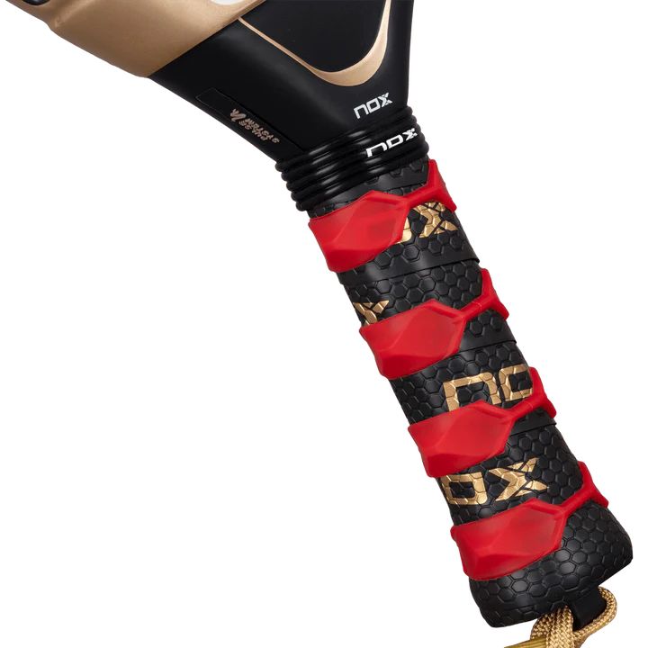 Pala Nox At10 Genius 18K Alum By Agustin Tapia 2026