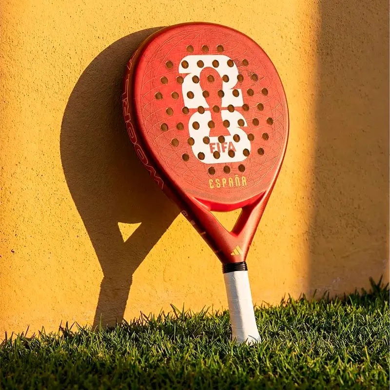 pala-de-padel-adidas-copa-del-mundo-2026-espana-(3).webp